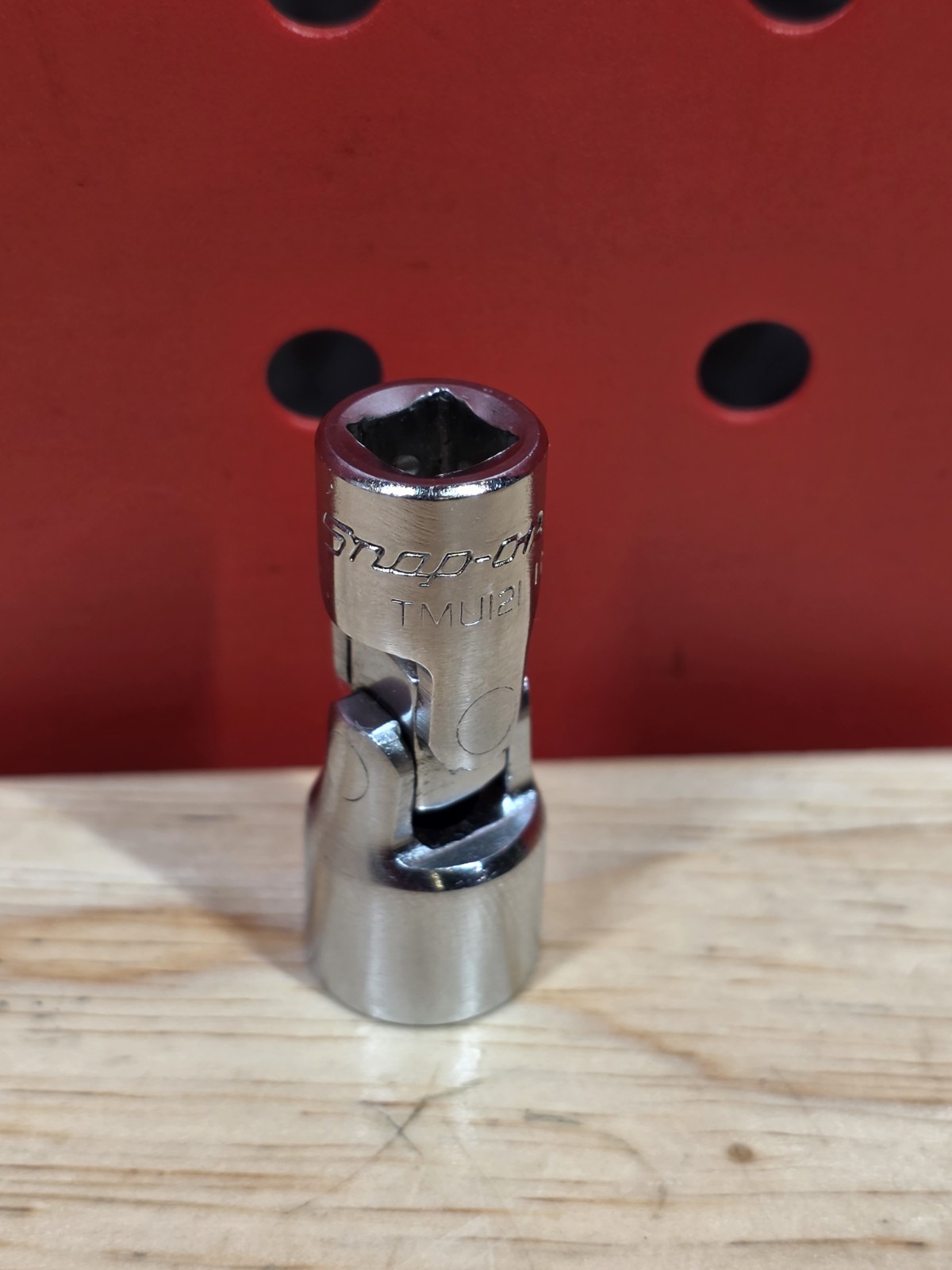 Snap-on TMU121 3/8” SAE 1/4” Drive 12-Point Swivel Wobble Socket USA See Details