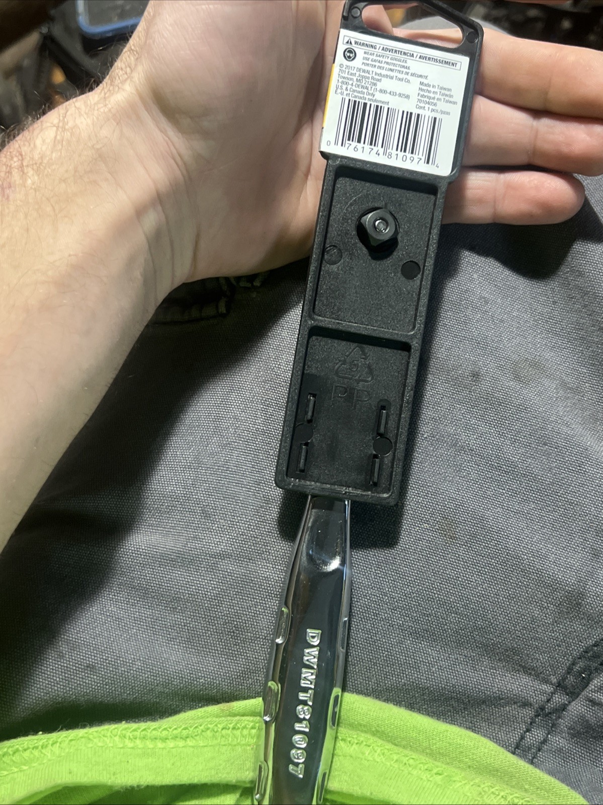 dewalt quick release 3/8 drive ratchet