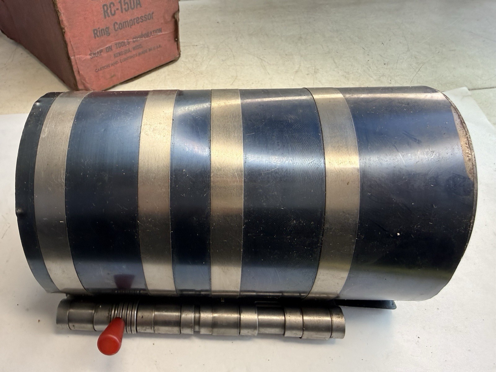 Snap On Blue Point RC-150A Piston Ring Compressor