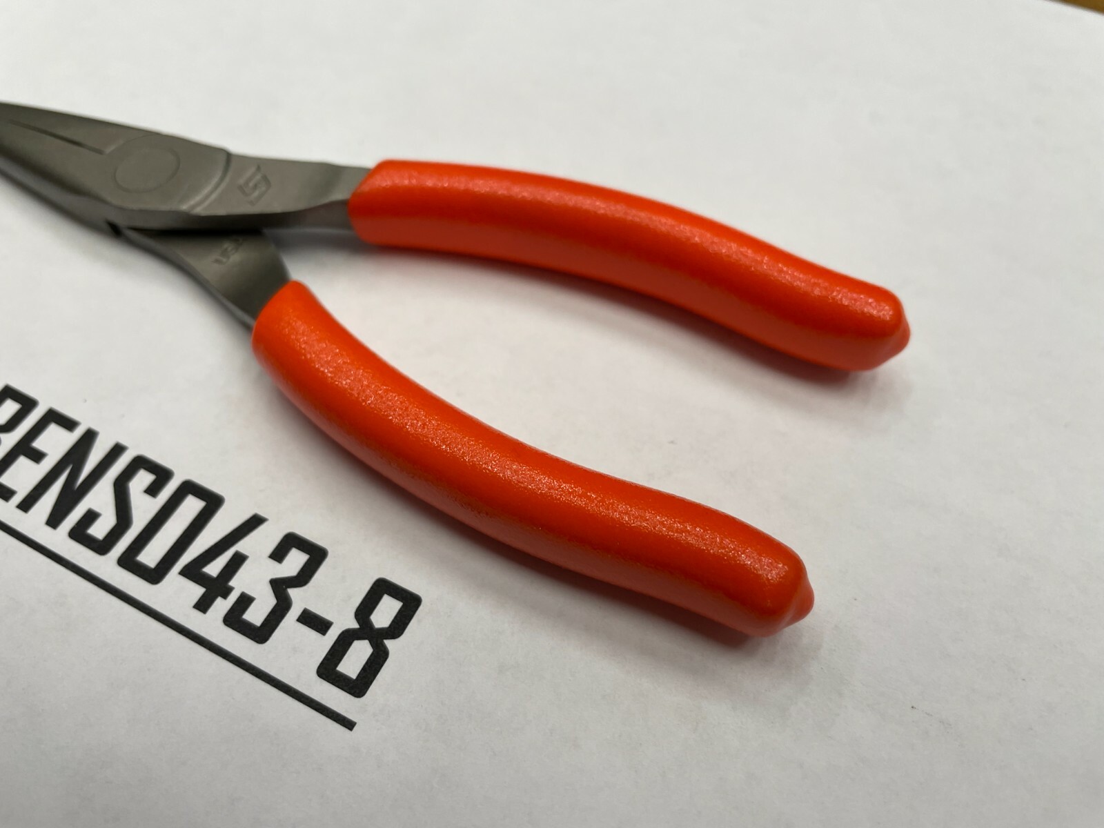 Snap-on Tools USA NEW ORANGE 6″ Soft Grip Needle Nose Pliers 95ACFO