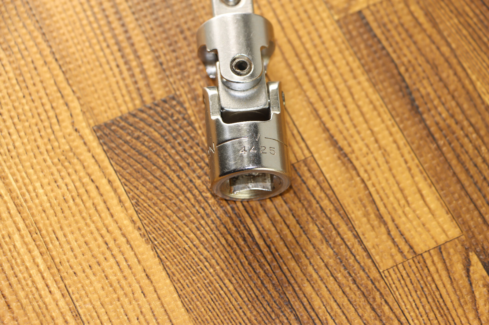 Craftsman 1/2″ Drive Swivel Universal Joint Socket -V- 4425 USA