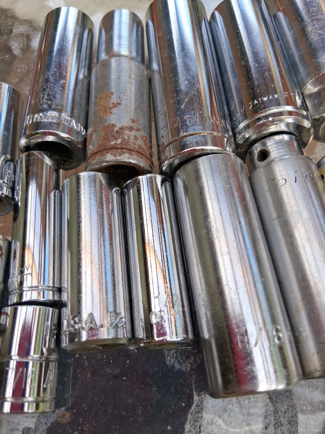 Sockets Lot 19 Sae & Metric Deep Sockets Etc. Various Sizes.