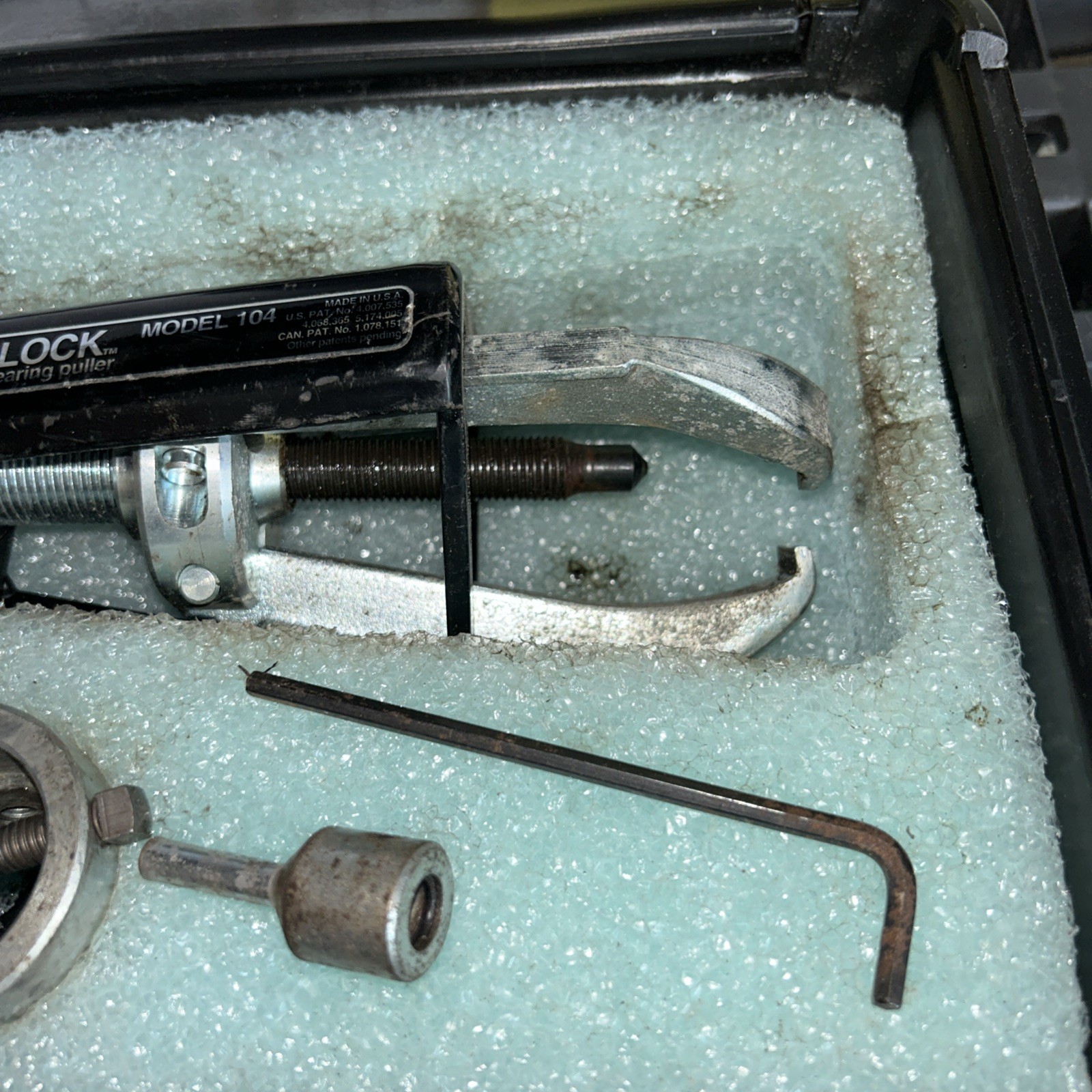 Posi Lock 104 Gear & Bearing Puller with Adapters Set USA MADE!! Carrying Case