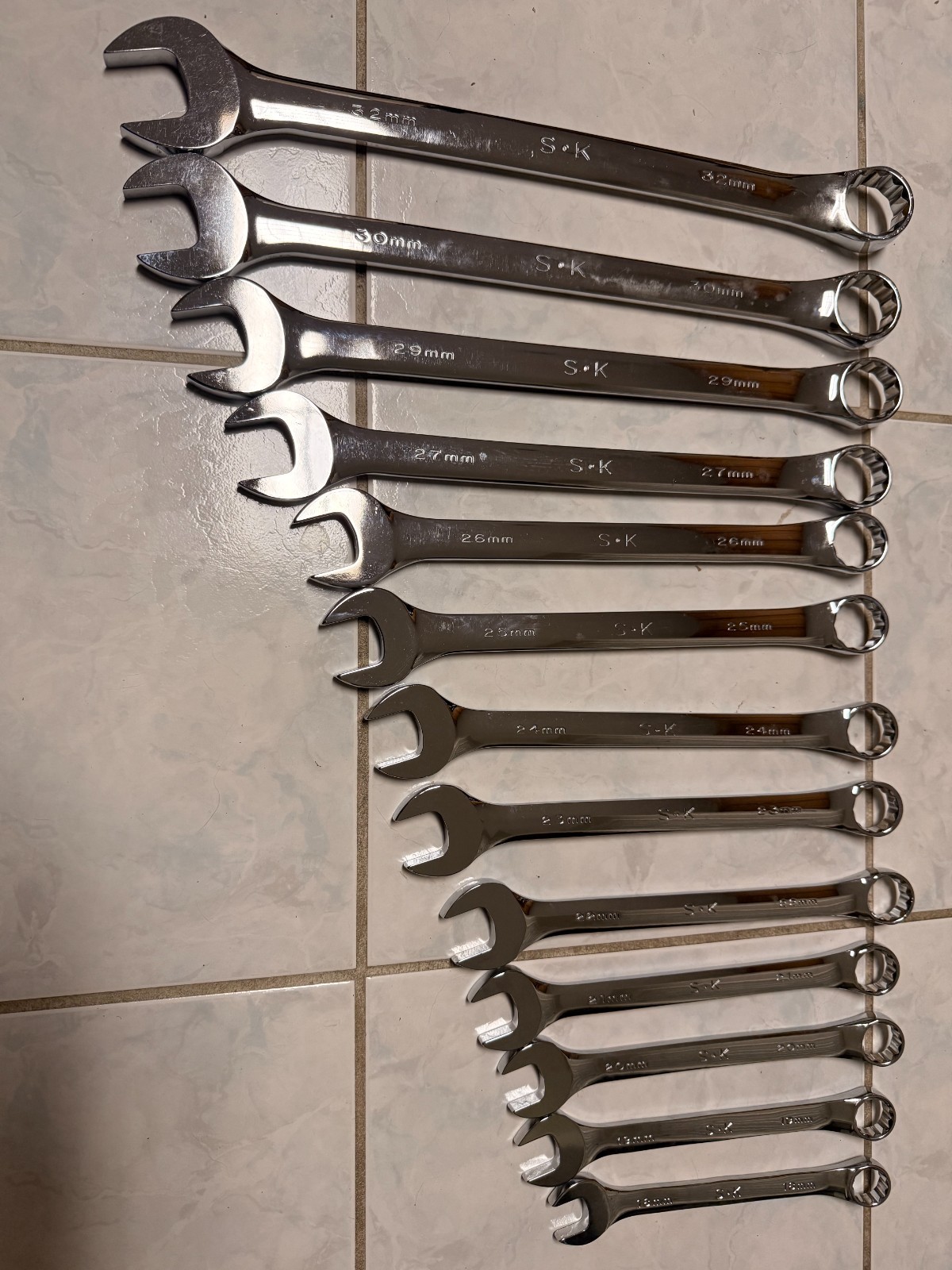 SK SuperKrome SureGrip 22-Piece Metric Wrench Set
