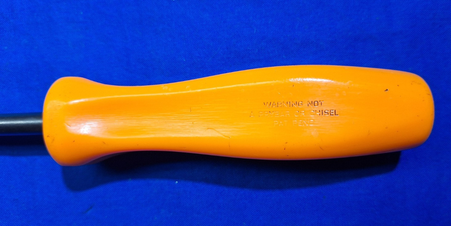 Snap-On SDD422 26″ long shaft slotted screwdriver HARD ORANGE Handle