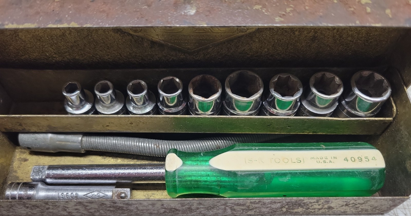S-K Tools Over 80 S&K 1/4″ 3/8″ 1/2″ Drive Sockets Shallow/Deep, 6/8/12 Point