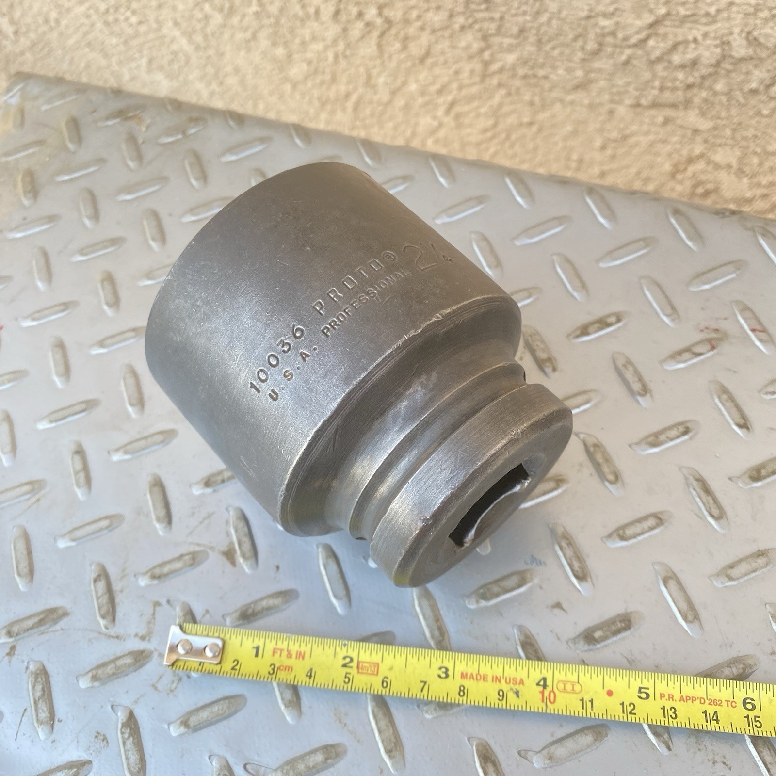 Proto Professional 10036 Impact Socket 2-1/4”Standard 1″ Drive 6 Point