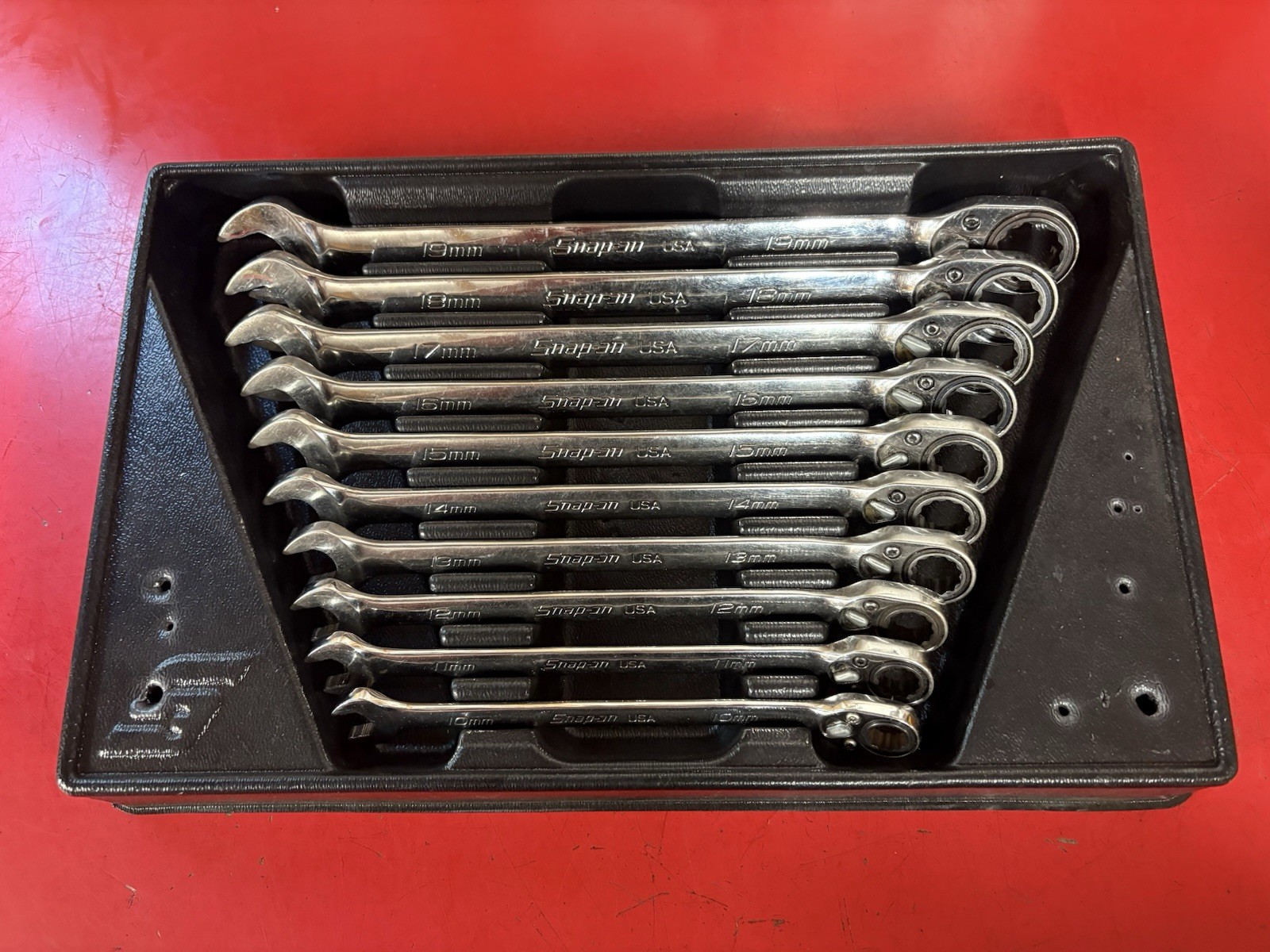 Snap-on 10pc 10-19mm Reversible Metric Ratcheting Wrench Set SOXRRM710A