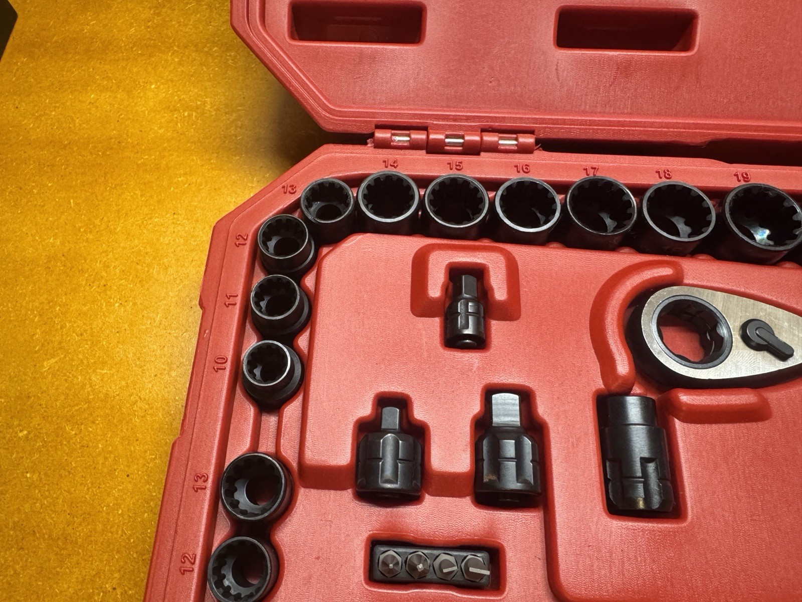 Craftsman Universal Max Axess Pass-Thru Set 58-Piece 935430 – New