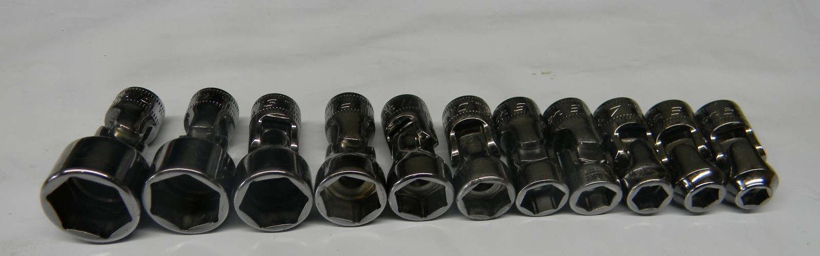 SNAP-ON 1/4″ DR 11PC METRIC SHALLOW SWIVEL SOCKET SET 5.5-15 #111TMUSMA LIKE NEW