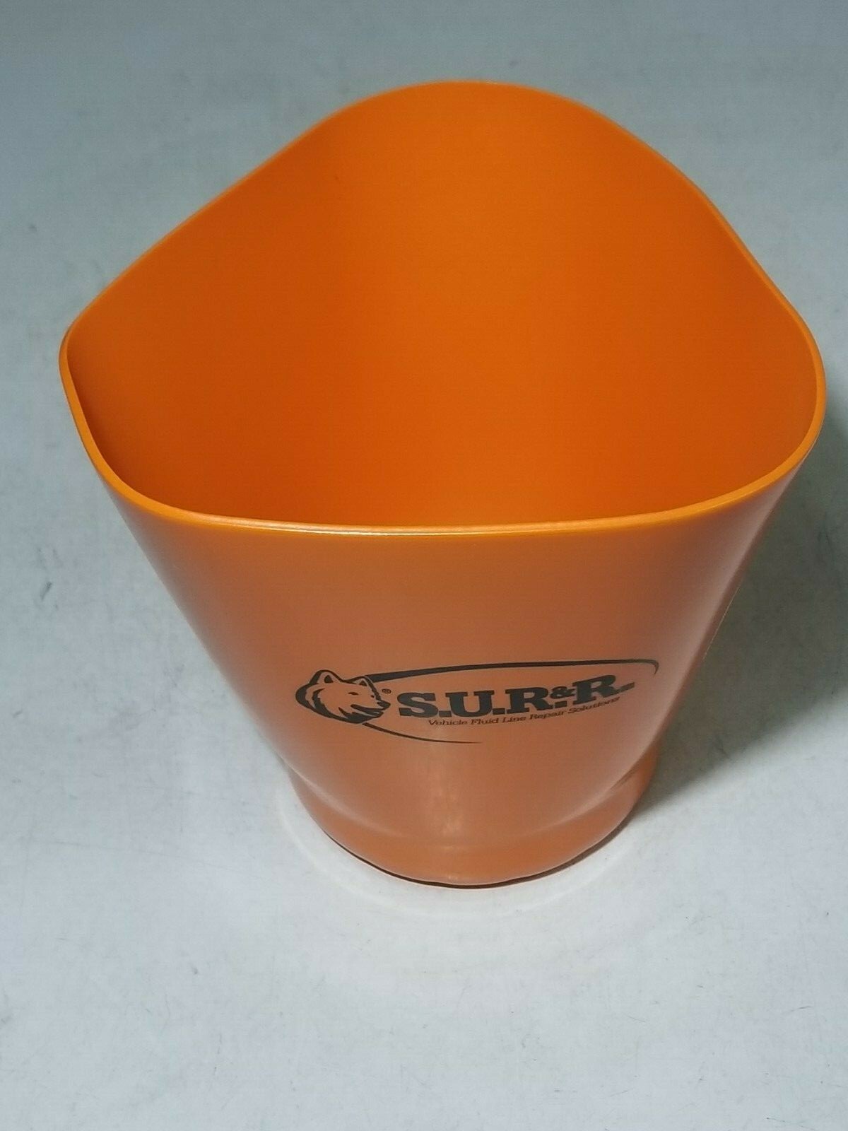 SUR&R Non Slip NO Mess Oil / Fuel Filter Removing Cup, Holds up to 1 Liter #FC5