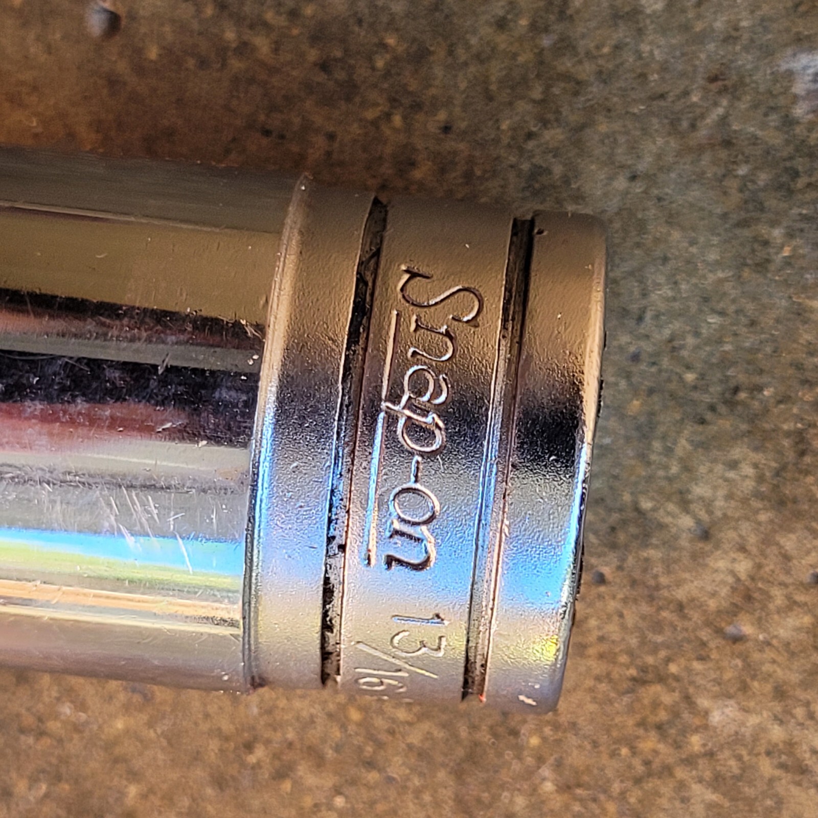 Snap On Tools USA SW-261 – 13/16″ Shallow 1/2″ Drive SAE 12 Point Socket
