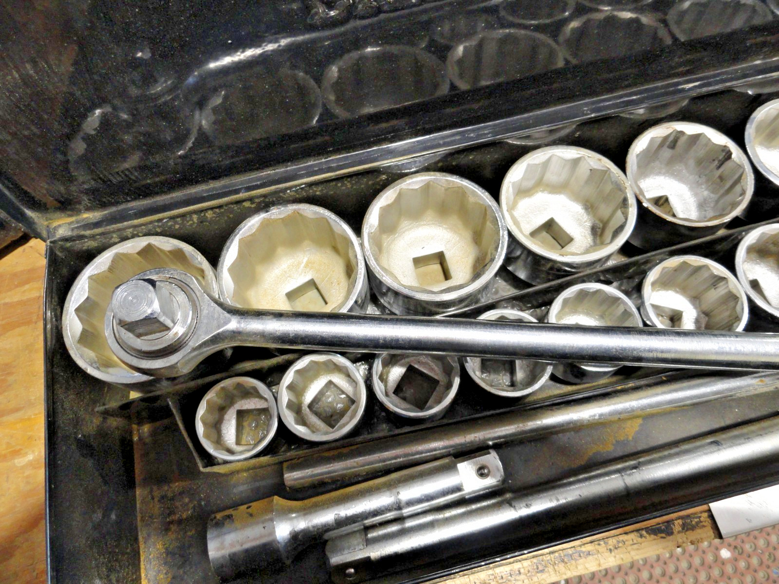Pittsburgh 95377 1 in. Drive SAE Jumbo Socket Set, 21-Piece