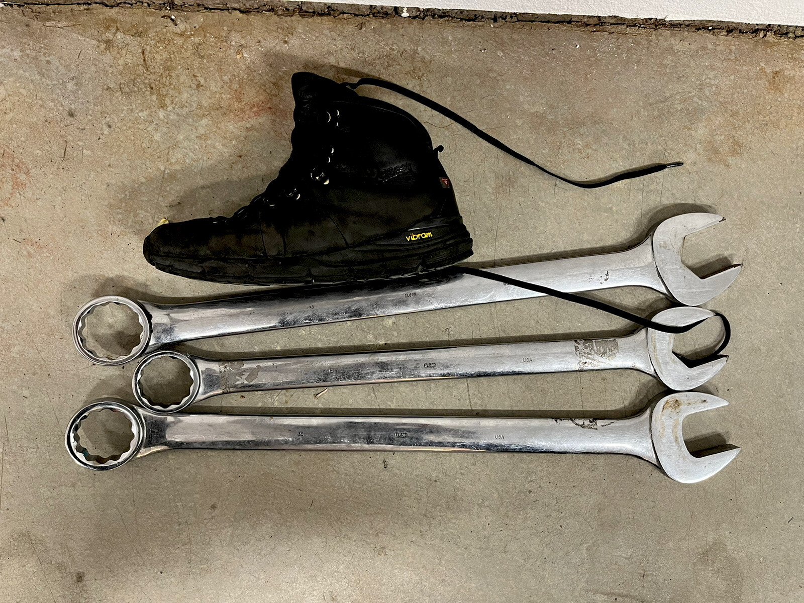 Mac Tools Jumbo 3 piece Wrench Set 1 13/16 2″ 1 7/8 CL64R CL58R CL60R