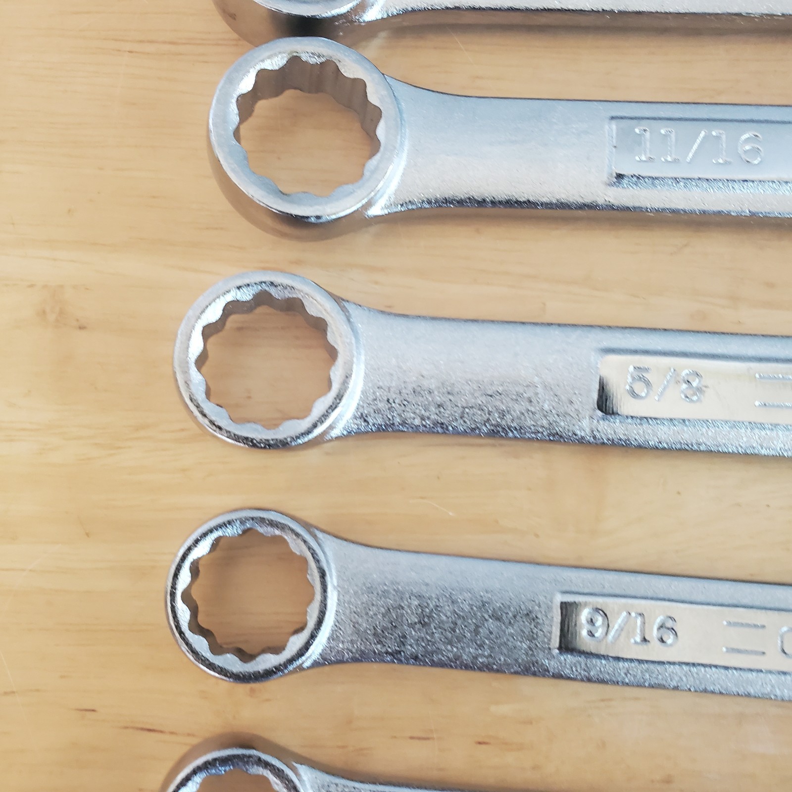 12pc Craftsman 12pt SAE Combination Wrench Set 1/4″ -7/8″ A-AD Series