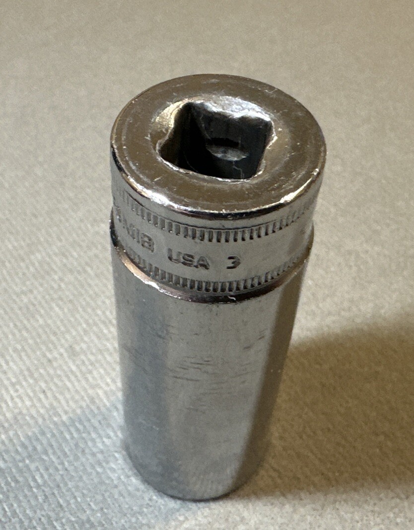 Snap On 3/8″ Drive 18MM 6PT Chrome Deep Socket SFSM18