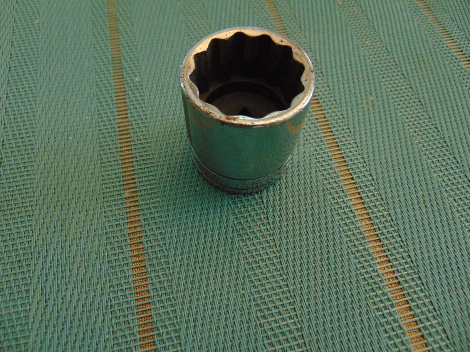 Snap-On Tools USA NEW 1/2 Drive 1-3/16″ SAE 12 Point Shallow Chrome Socket SW381