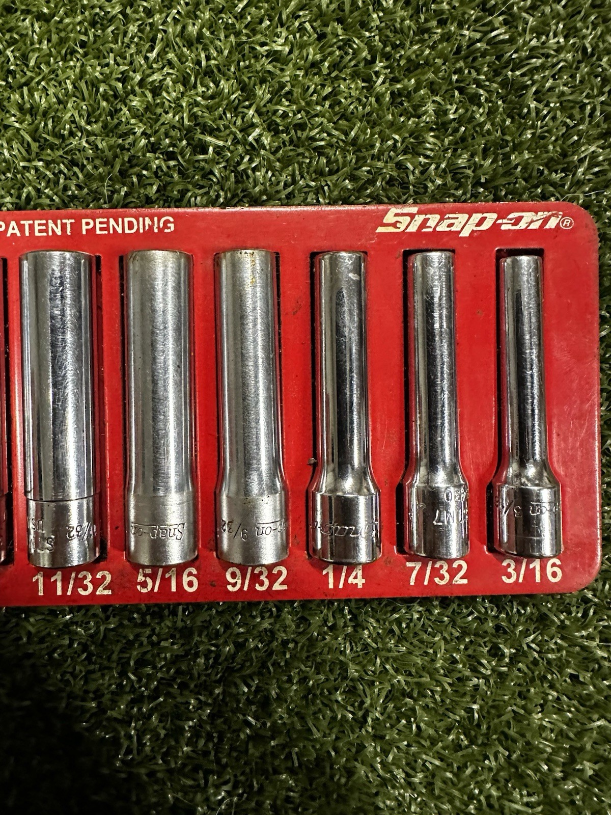 Snap On 1/4” STM Drive Deep Well Socket Set 6 Point SAE With DSL14-10R Tray