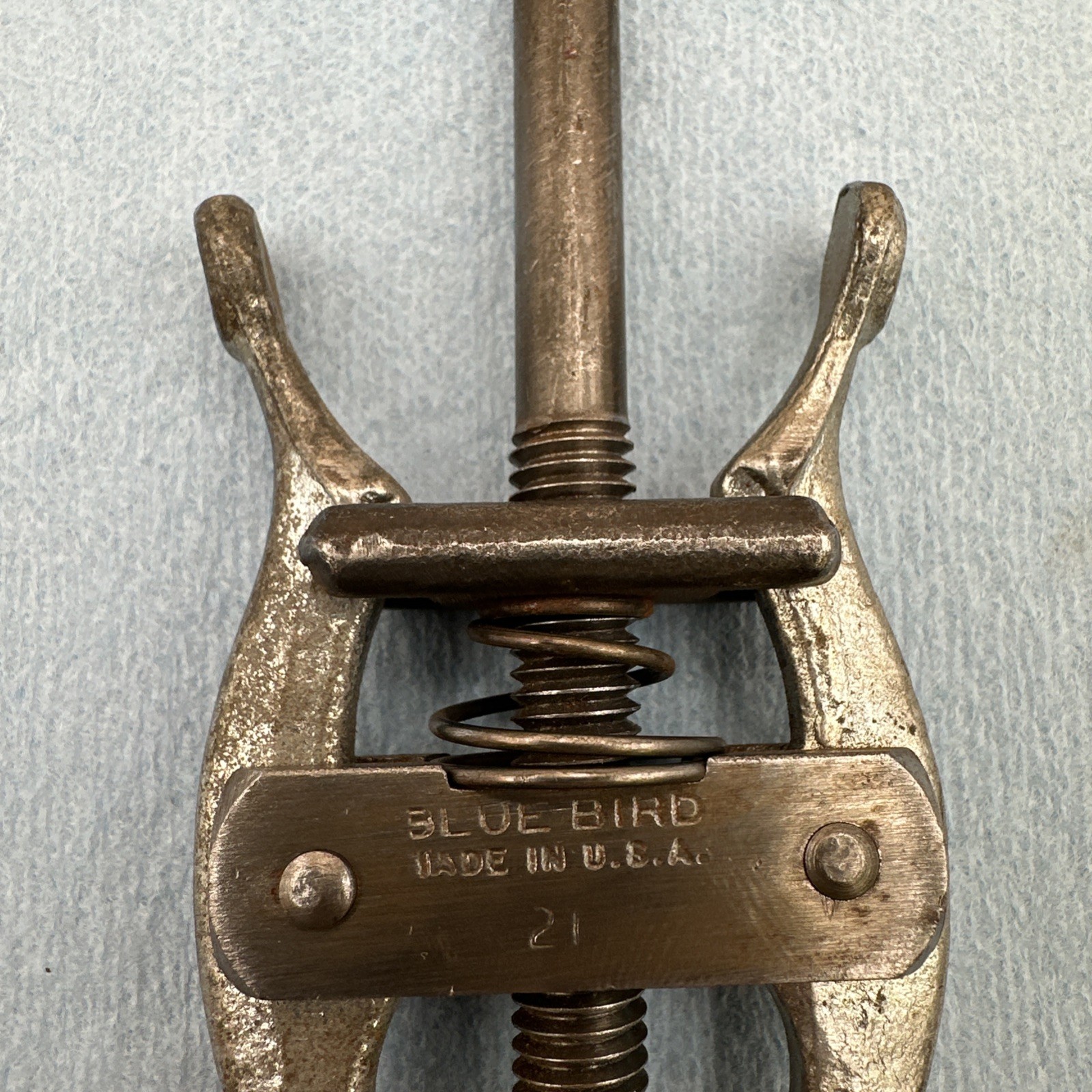 Blue Bird No. 21 Spring Loaded Battery Terminal Puller USA