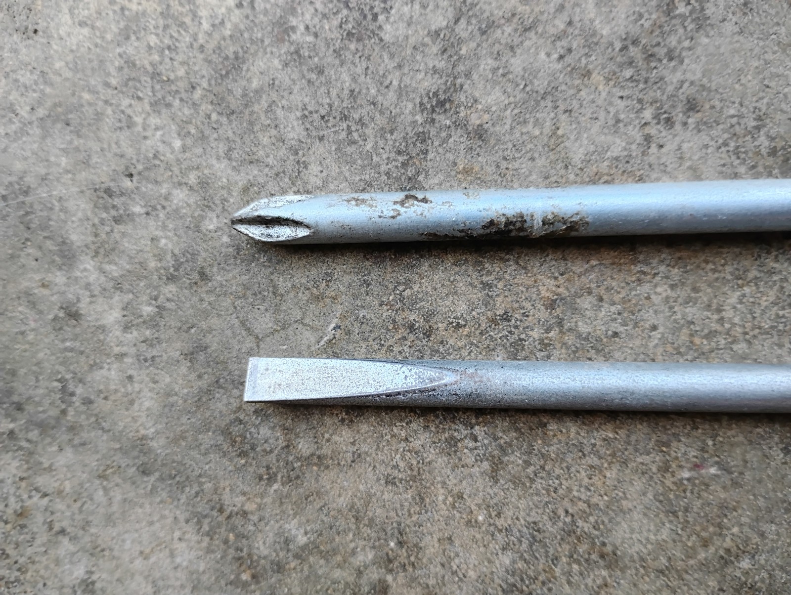 VTG Craftsman 16” Long Shaft Screwdriver P2 Phillips / 1/4″ Flat USA