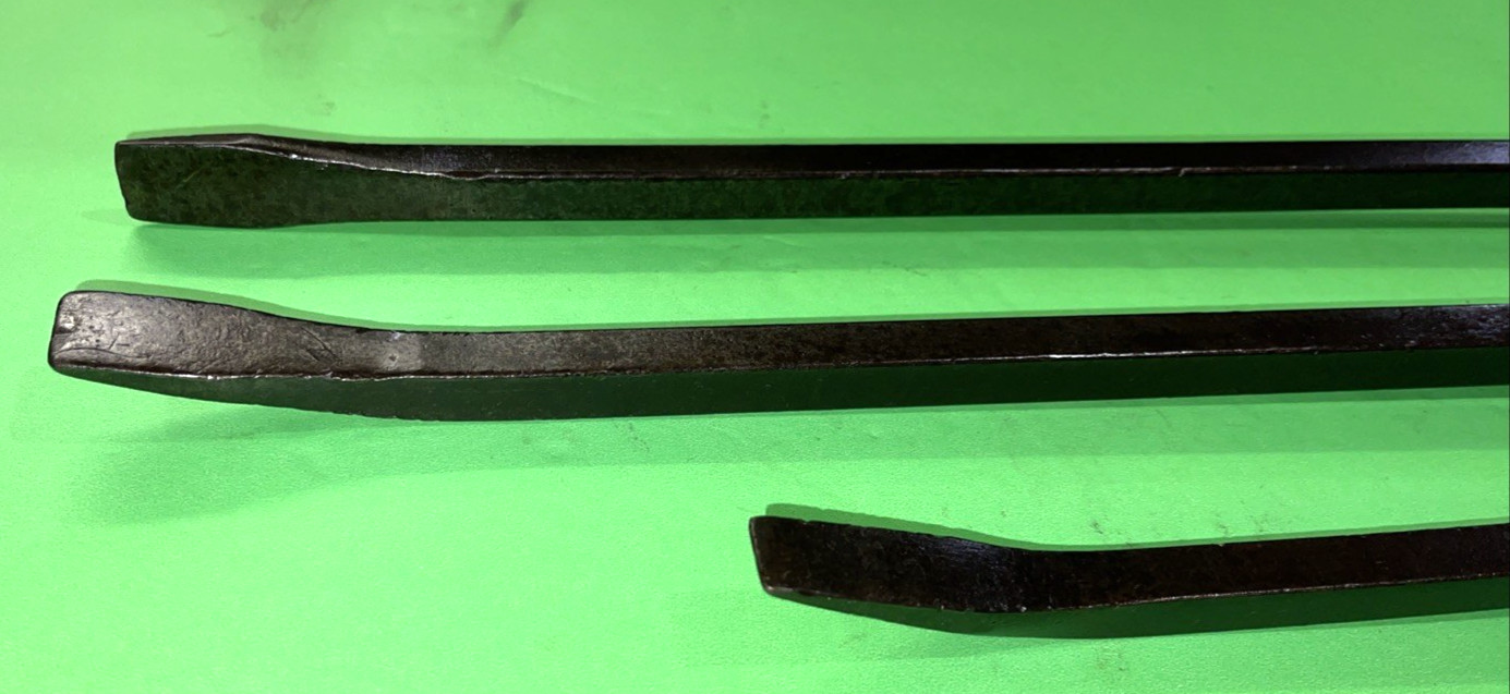 MAC TOOLS 3 PIECE PRY BARS CURVED & STRAIGHT 12 INCH, 19 INCH LENGTH