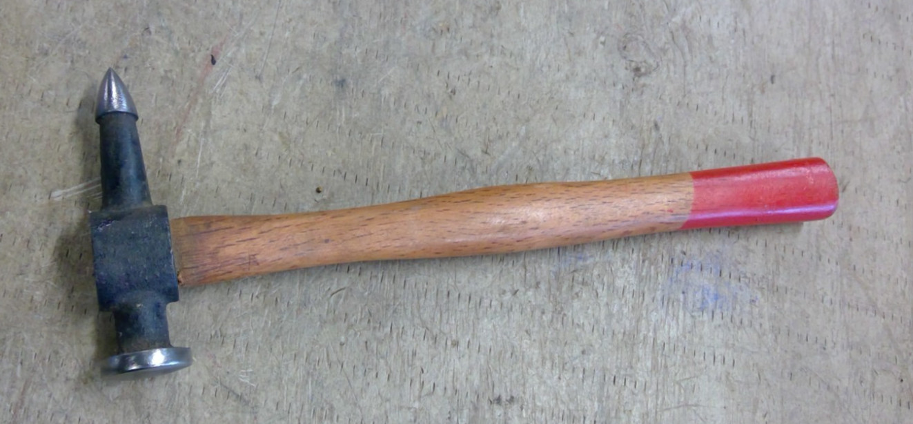 Vintage Auto Body Hammer 1-1/8″ Round Face & tapers point 1 1/2″ Long