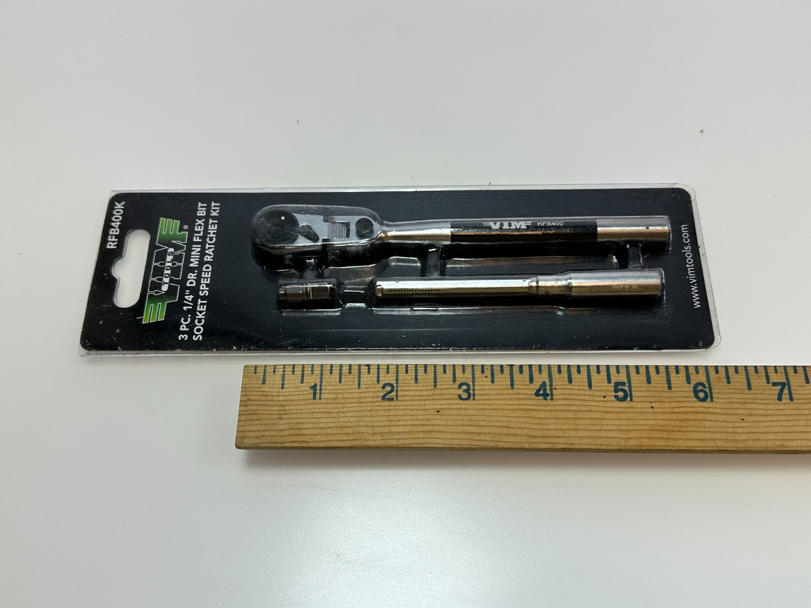 VIM Tools 3-Way 1/4″ Hex Bit Long Handle Locking Flex Ratchet/T-Handle #RFB400K