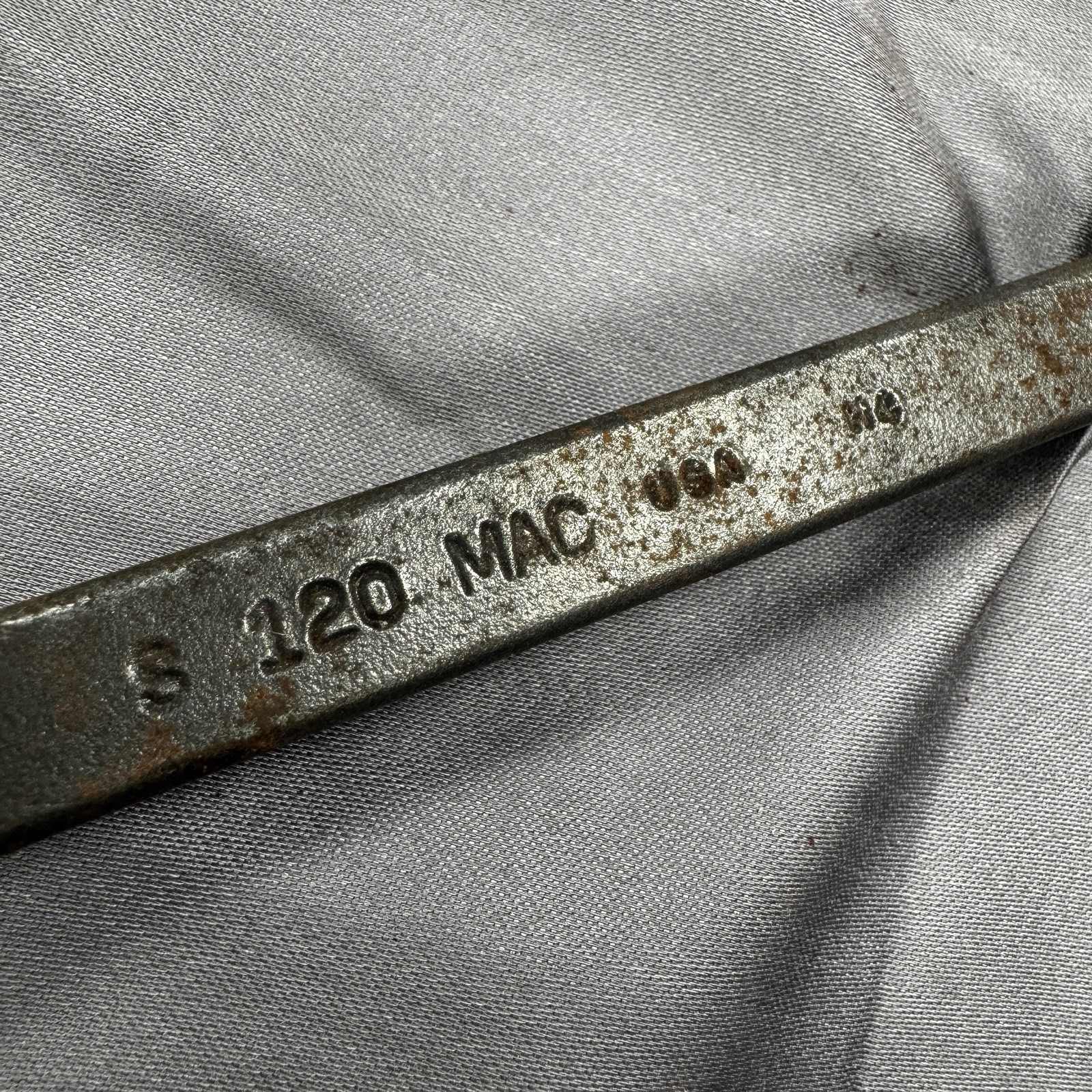 TIGHT! MAC TOOLS USA NO. S120 KNURLED HANDLE BEARING SEAL PULLER VTG