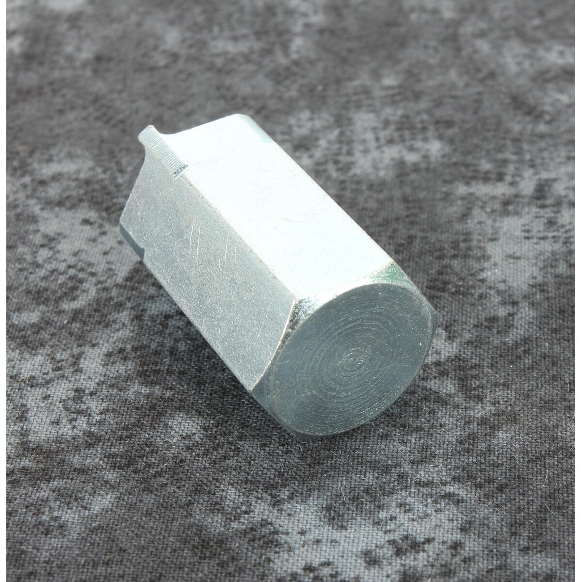 V-Twin Manufacturing Tappet Oil Screen Plug Tool – 16-0875