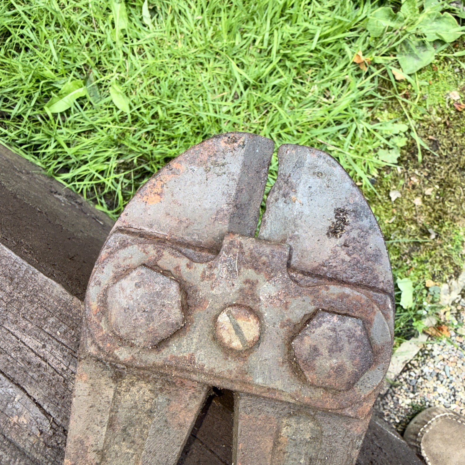RECORD number 603A Bolt Croppers/Clipper.