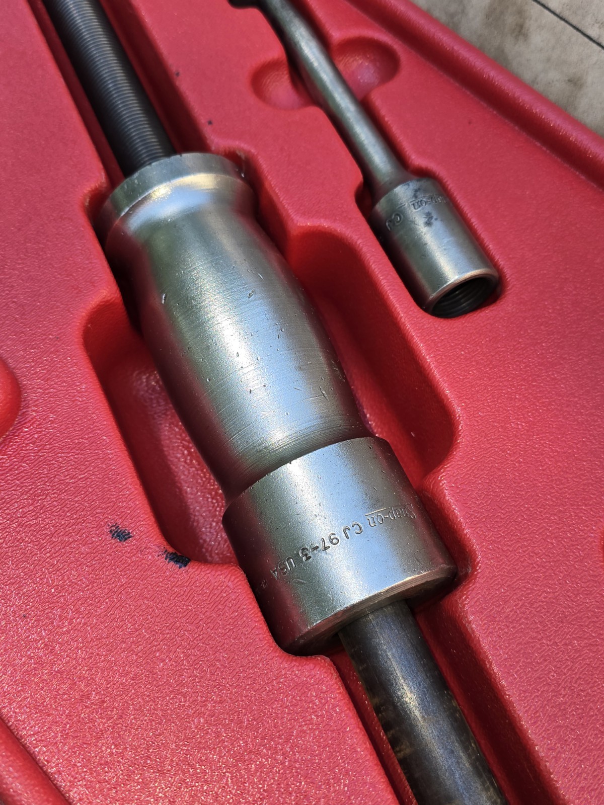 Snap On Tools 7 Piece REAR AXLE PULLER SET, Part# CJ2003