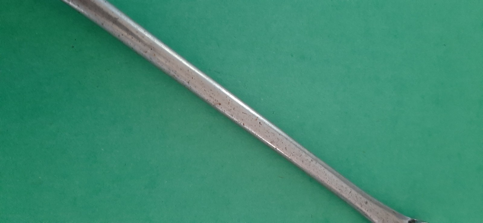 Blue-Point Tools USA 1/2″ x 9/16″ XD-1618 Offset Round Handle Box-end Wrench 721
