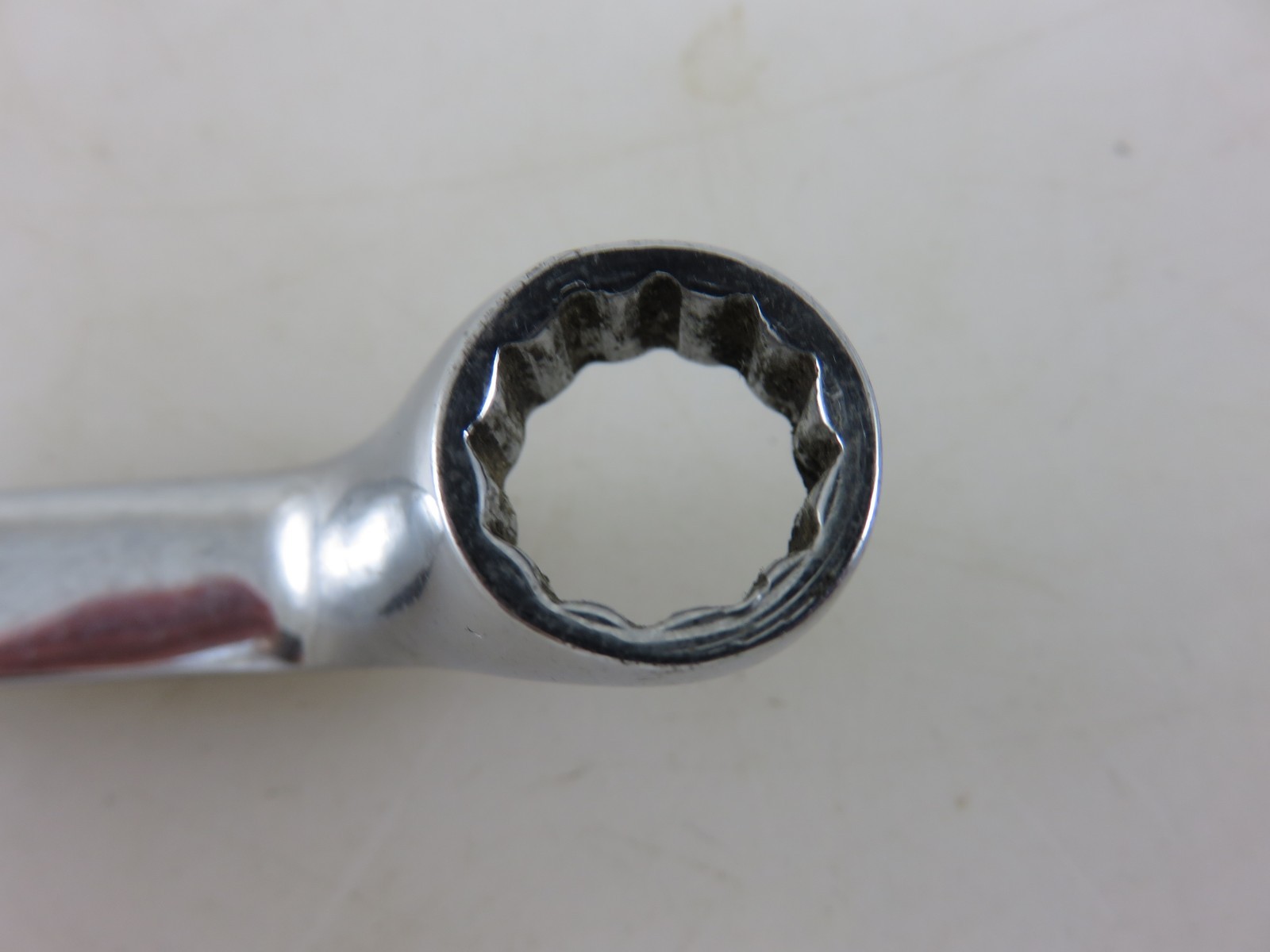 Snap-On XOM1011 METRIC 60° Offset Box End Wrench 10mm x 11mm Vintage Made In USA