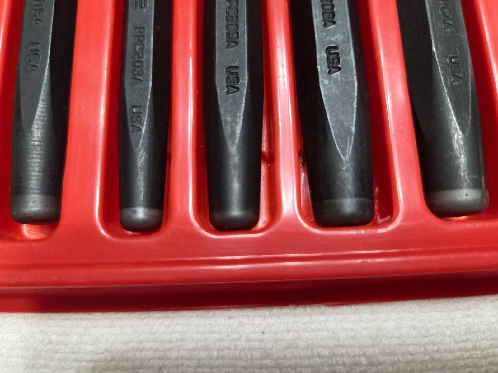 SNAP ON 11 Piece Punch and Chisel Set w/ Plastic Tray. PPC710BK NEW. Missing 1