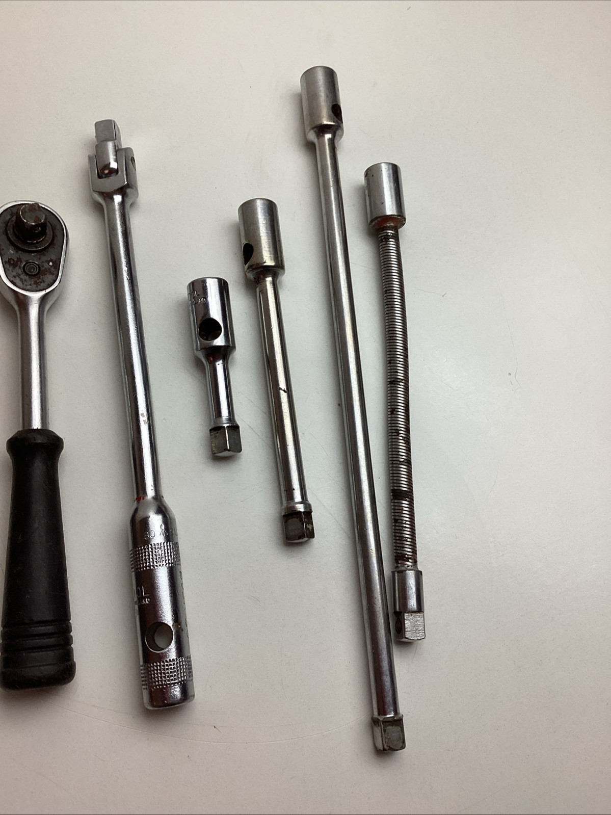 6 Pc BRITOOL 3/8”Drive Assortment. 4 Extensions. Ratchet. T Bar. Breaker Bar