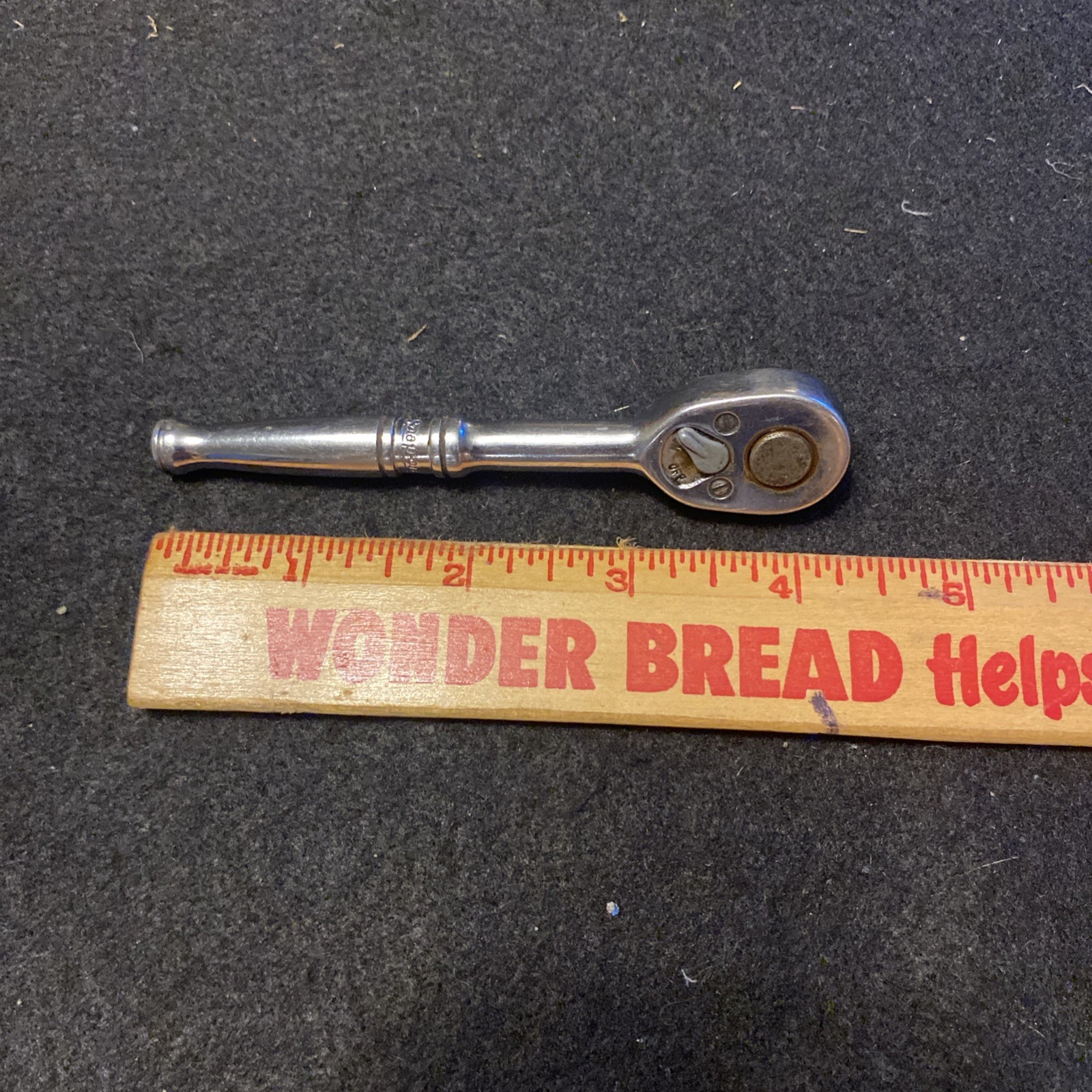Snap On Tools USA 1/4″ DR Ratchet Socket Wrench Mini 4.5″ Long TM70B