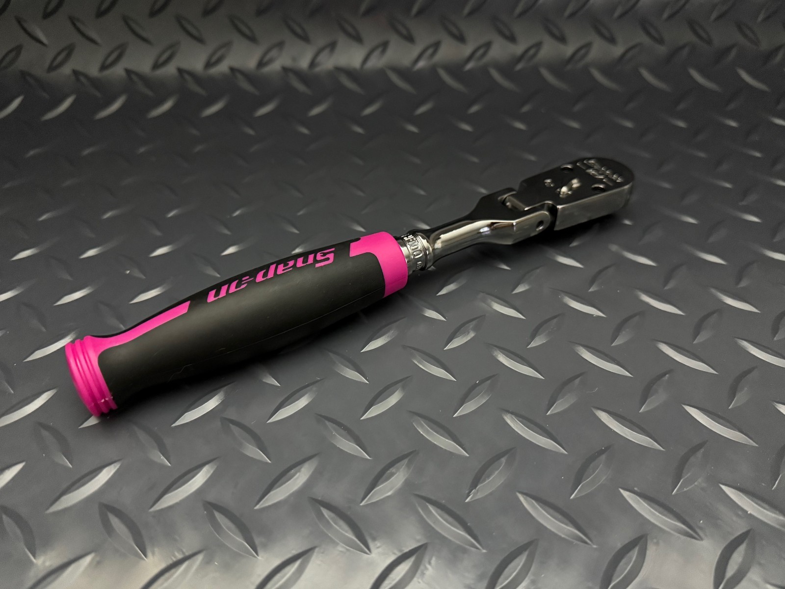 Snap-on Tools NEW ELECTRIC PINK 3/8″ Drive Soft Grip Flex Head Ratchet FHF100EP