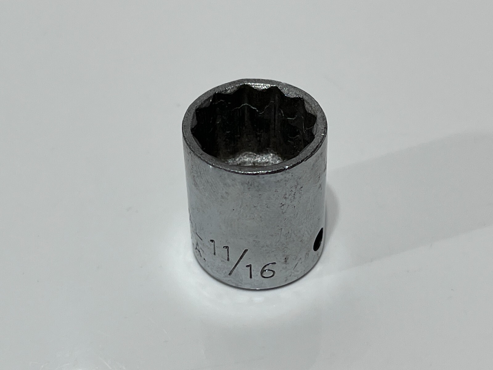 IH International Harvester NOS 999341R1 USA Made 11/16″ SAE Socket – 3/8″ Drive