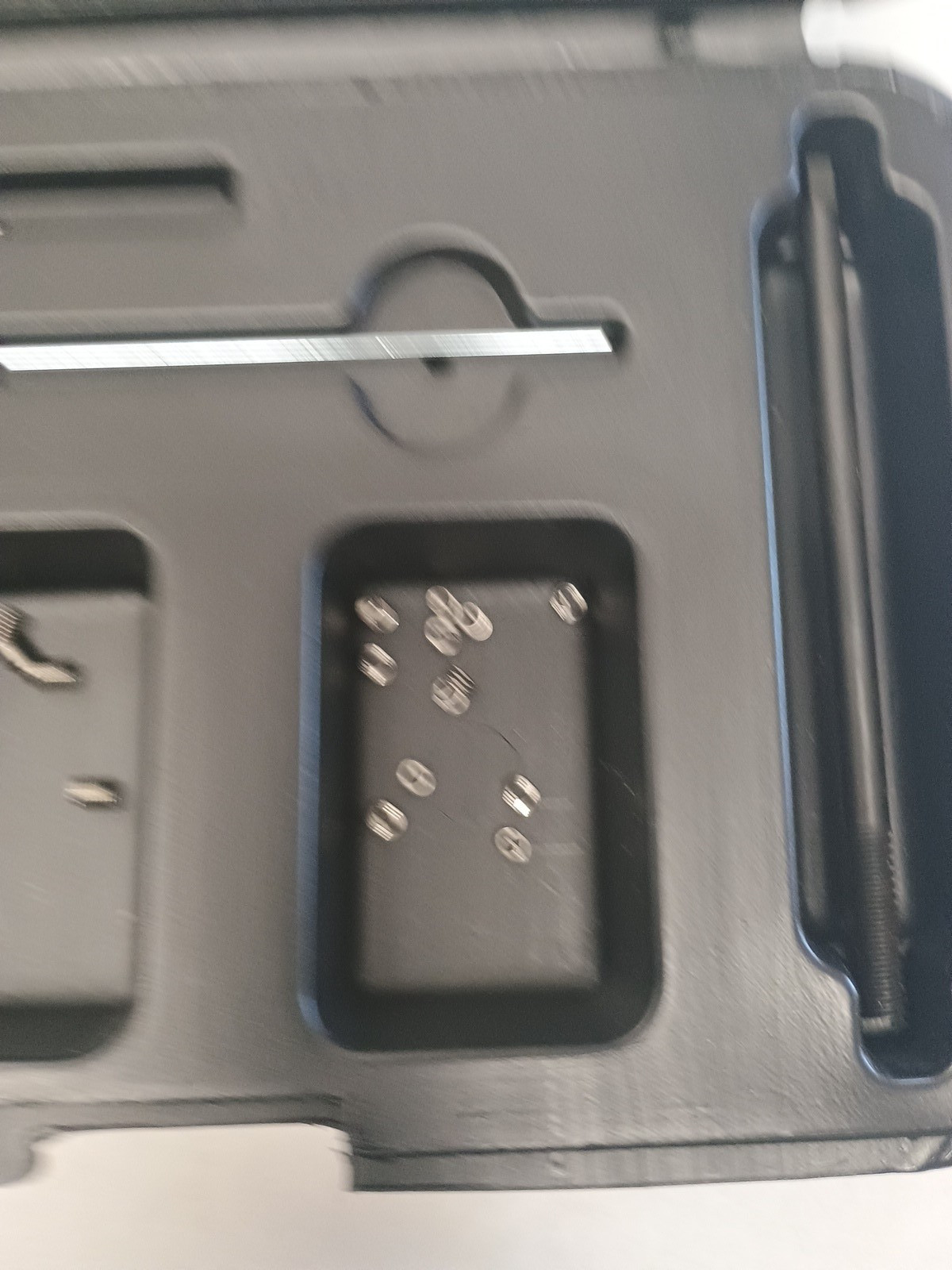 Helicoil Set 5401-04 4-40 Missing some heli-coils see pictures