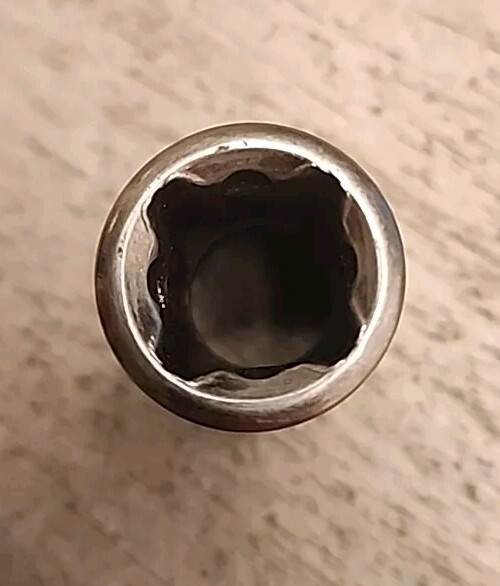 Craftsman USA 15mm Socket 12 Point 1/2″ Drive Inverted G2 44236