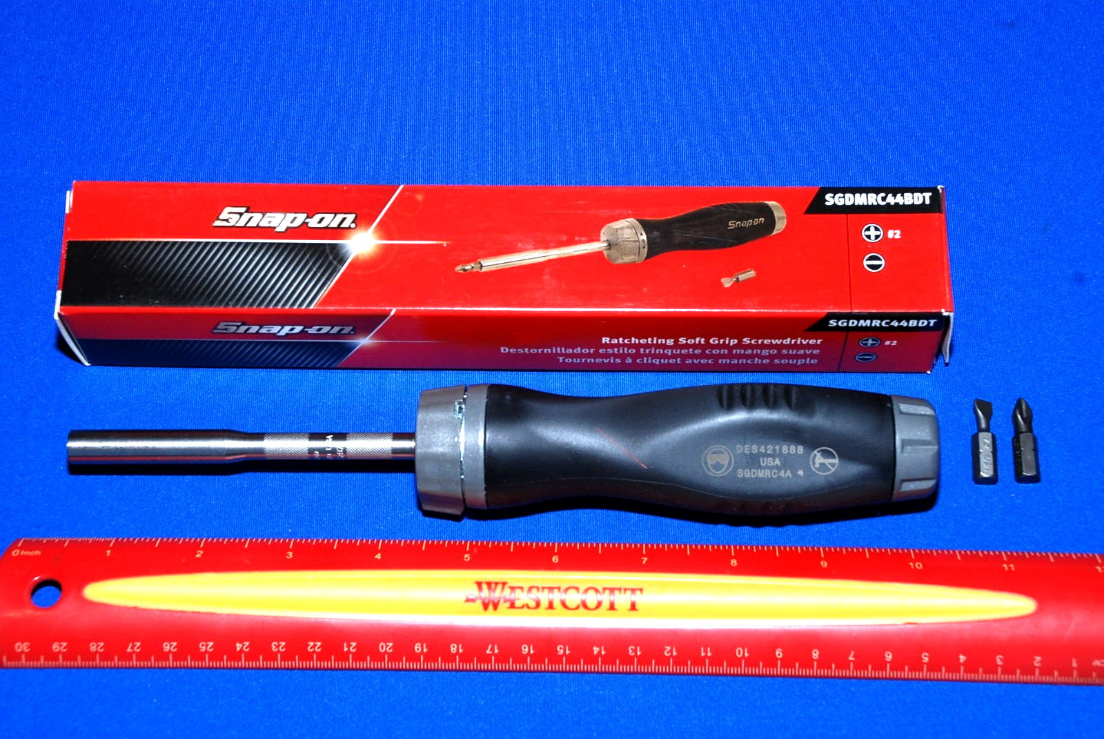 Snap-on NEW Dark Titanium Grey Ratcheting Soft Grip Standard Screwdriver Set