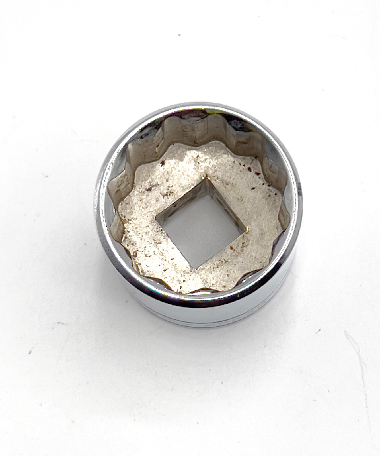 Husky 12-Point 1-1/8″ Shallow Socket 1/2» Drive 25036 – Made in USA