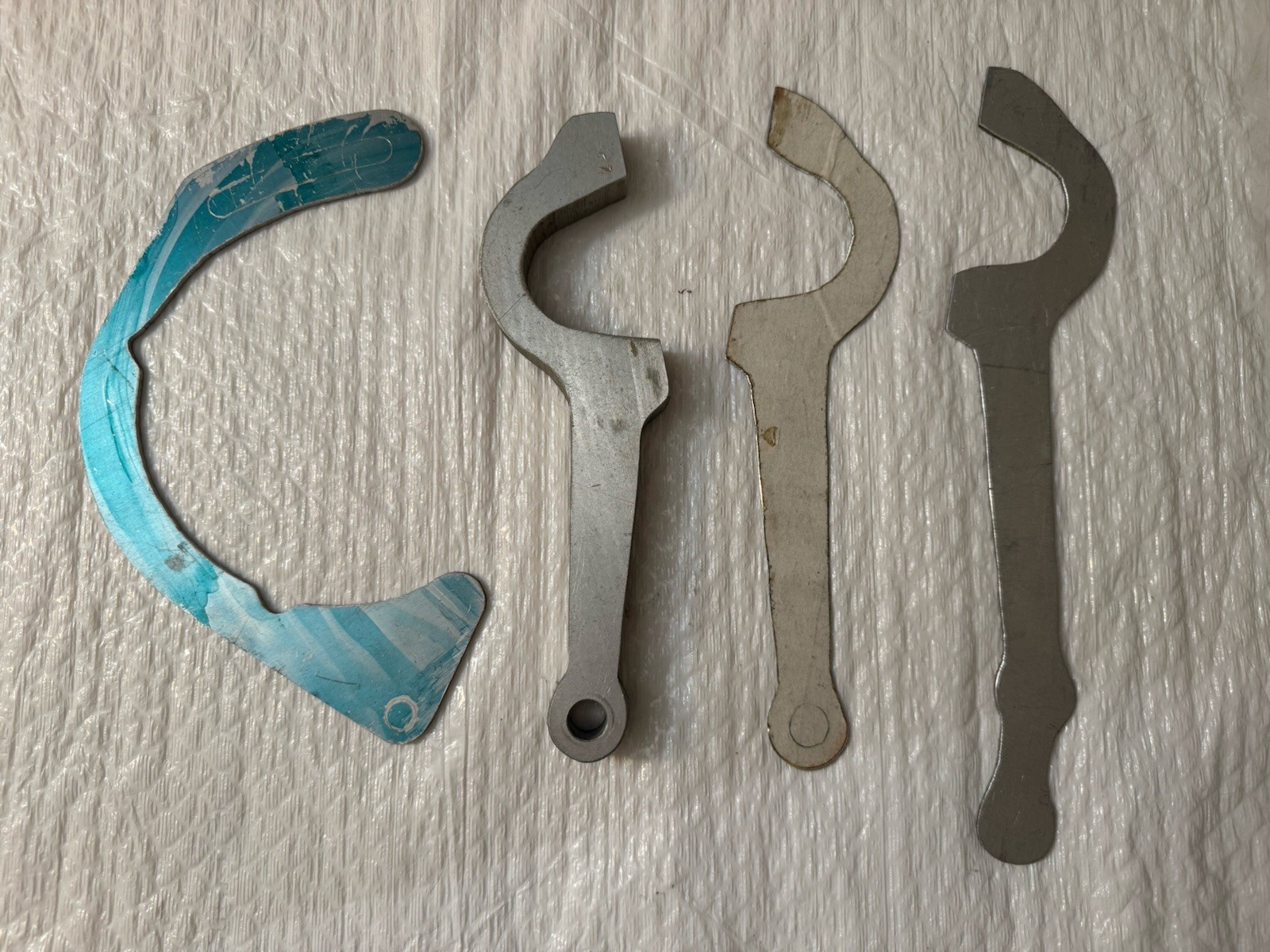 4pc Hook Spanner Wrench Set C-Spanner Adjustable Lock Ring Tool Lot