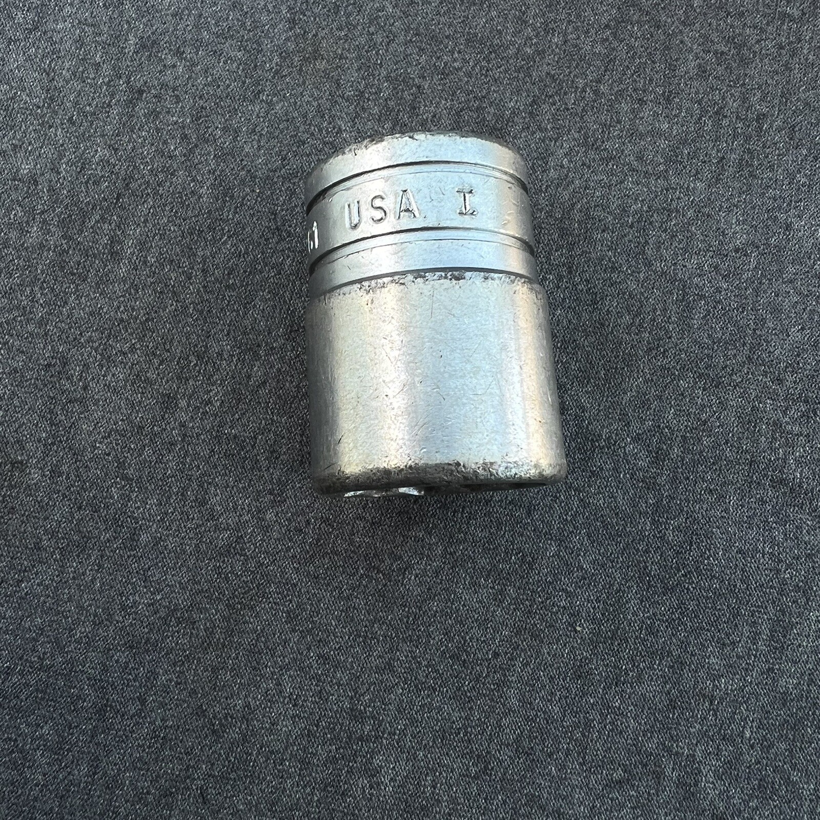 Snap-On Tools SW261 – 1/2″ Drive 13/16″ 12pt Socket Made In USA