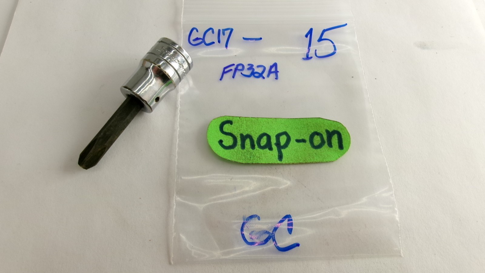 Snap-on tools USA 3/8″ drive 1/4″ #3 Philips Bit Socket FP32A Nice!