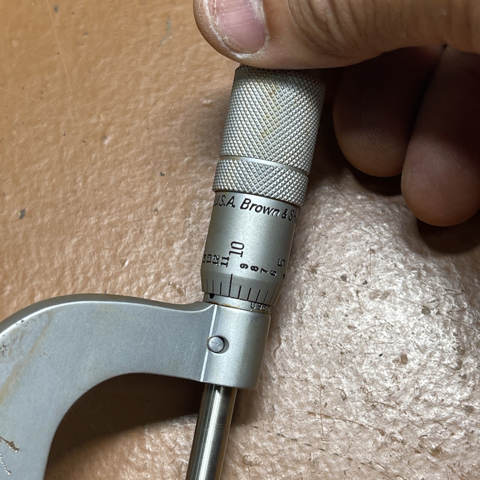 Brown & Sharpe USA 1 – 2 In Outside Micrometer – .0001″ Graduation 1” – 2”