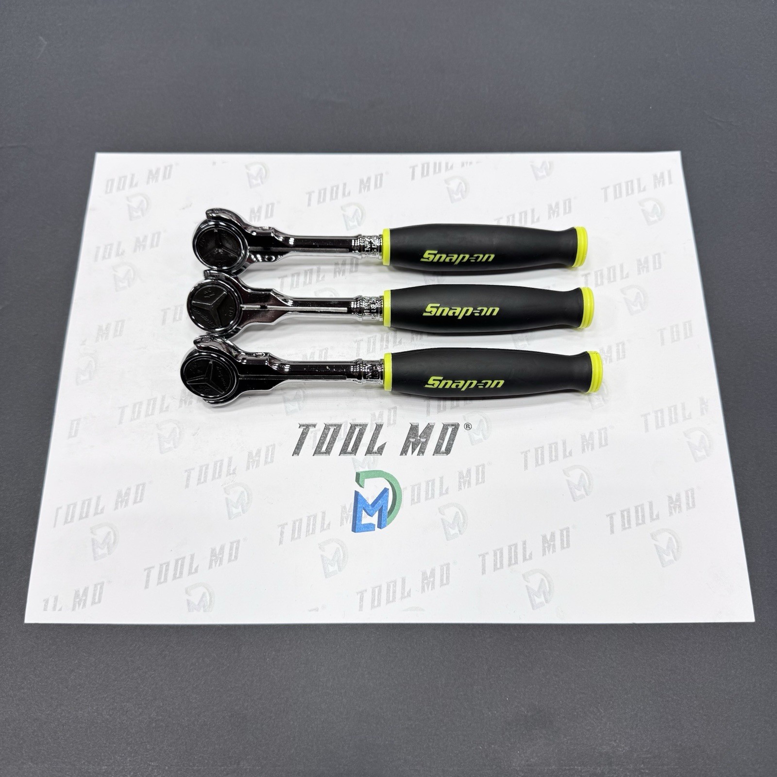 Snap-on Tools HI VIZ 3pc 1/4″ – 3/8 & Bit Drive Swivel Head Ratchet Set FHCNF72
