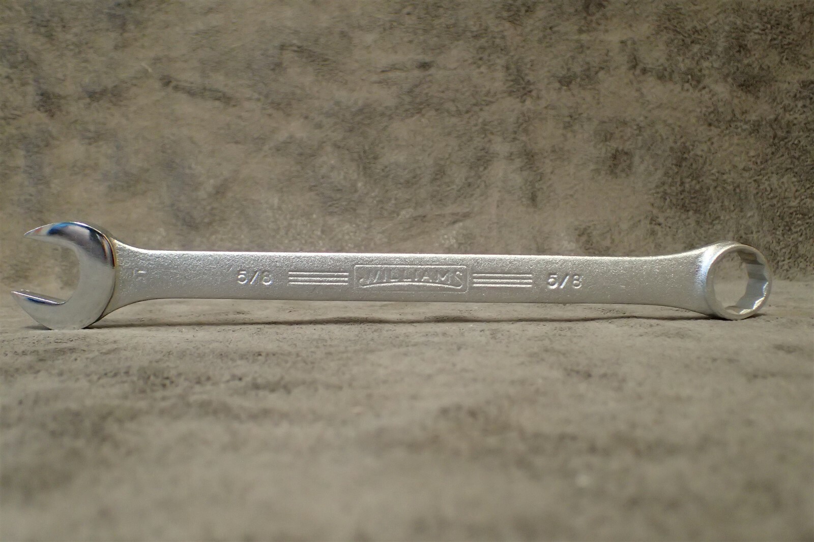 1164 WILLIAMS SUPERRENCH 5/8″ x 8-5/8″ 12-Pt Combination Wrench 15° Offset BN223