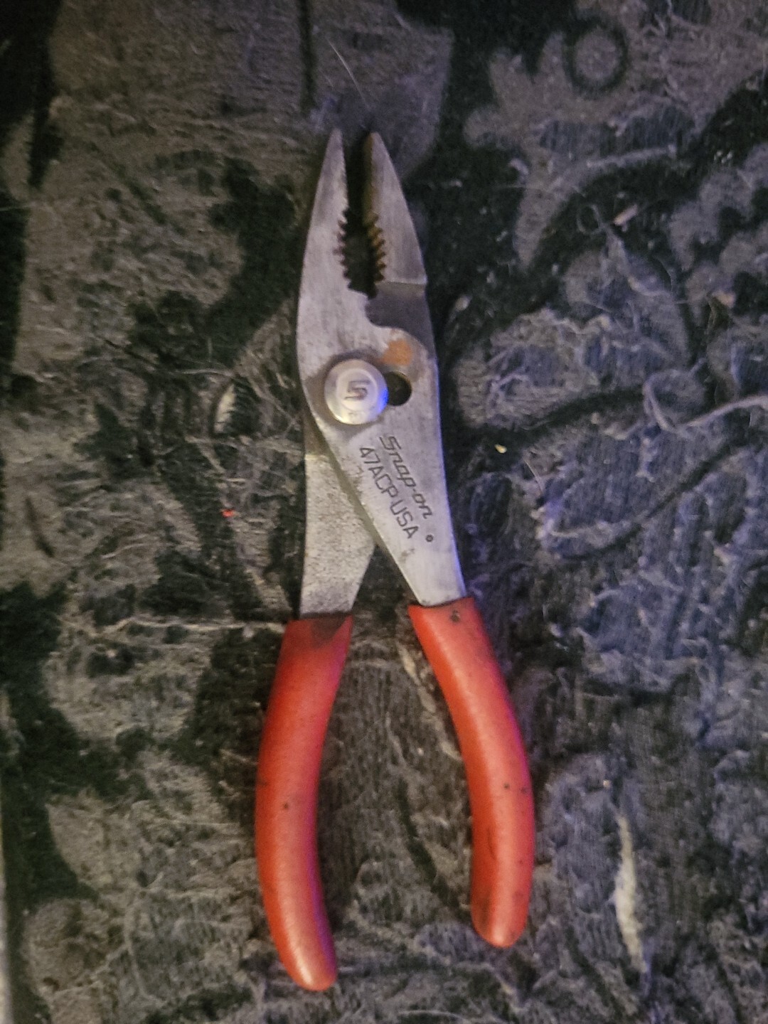 Snap on 47ACP Slip Joint Pliers Soft Grip Long Nose 7.5″ Red USA