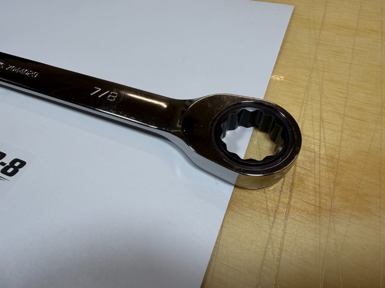 Snap-on Tools USA NEW 7/8″ SAE 0° Non-Reversing Ratcheting Combo Wrench OXR28